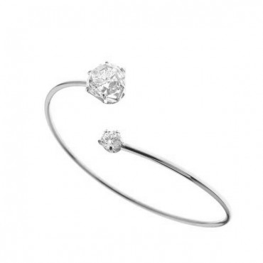 Ασημένιο σταθερό βραχιόλι με πέτρες ζιργκόν Ασημένιο σταθερό βραχιόλι με πέτρες ζιργκόν