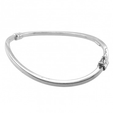 Ασημένια χειροπέδα με ακανόνιστο σχήμα και λουστρέ φινίρισμα 