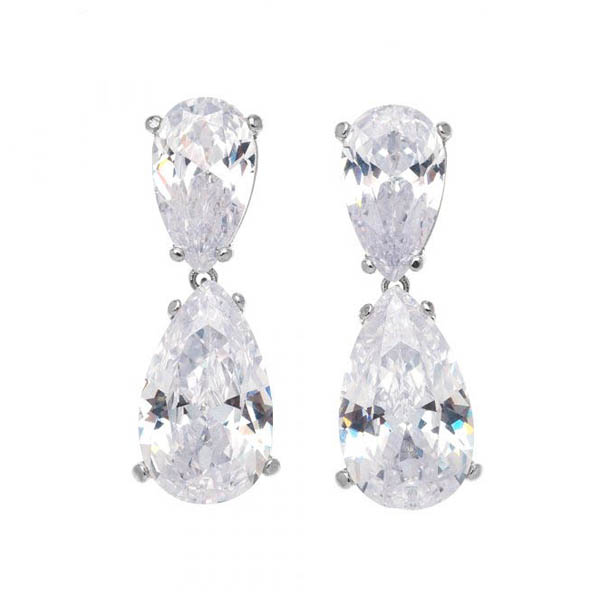 Ασημένια κρεμαστά σκουλαρίκια με εντυπωσιακές πέτρες ζιργκόν