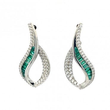 Ασημένια κουμπωτά σκουλαρίκια με πράσινες πέτρες