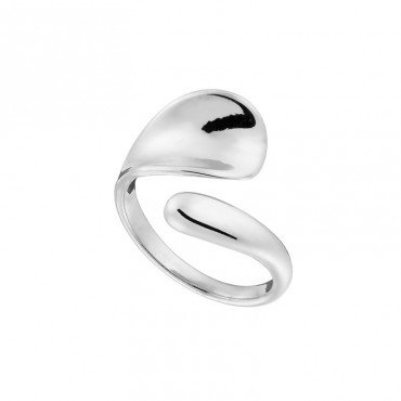 Ασημένιο δαχτυλίδι με αντικριστές άκρες και λουστρέ φινίρισμα