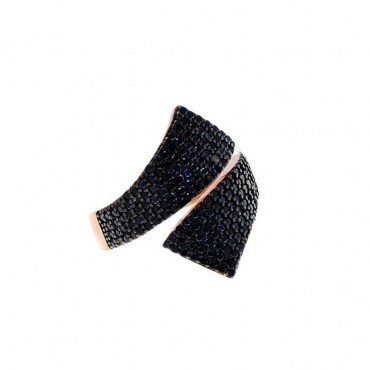 Ασημένιο με επιχρύσωση ροζ χρυσού δαχτυλίδι με μαύρες πέτρες ζιργκόν Ασημένιο με επιχρύσωση ροζ χρυσού δαχτυλίδι με μαύρες πέτρες ζιργκόν