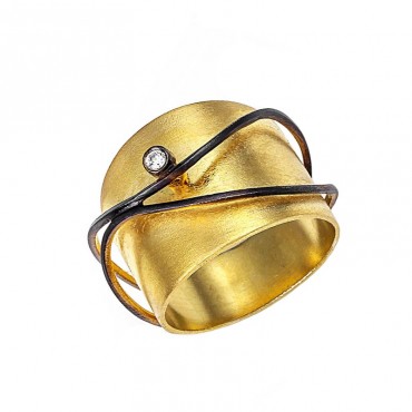 Ασημένιο και επιχρυσωμένο χειροποίητο δαχτυλίδι Ασημένιο και επιχρυσωμένο χειροποίητο δαχτυλίδι