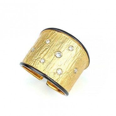 Ασημένιο και επιχρυσωμένο χειροποίητο δαχτυλίδι με μικρές πέτρες ζιργκόν