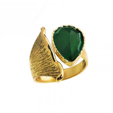 Ασημένιο και επιχρυσωμένο χειροποίητο δαχτυλίδι με πράσινη πέτρα Ασημένιο και επιχρυσωμένο χειροποίητο δαχτυλίδι με πράσινη πέτρα