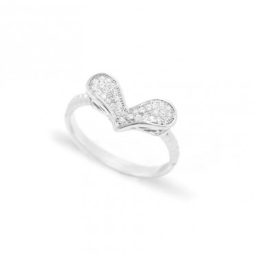 Ασημένιο δαχτυλίδι με σχέδιο καρδιά 