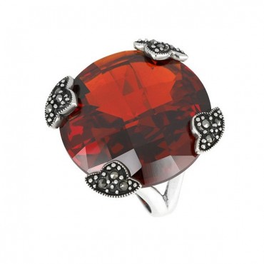 Ασημένιο δαχτυλίδι με μεγάλη πέτρα γρανάδα και μικρές πέτρες μαρκασίτη