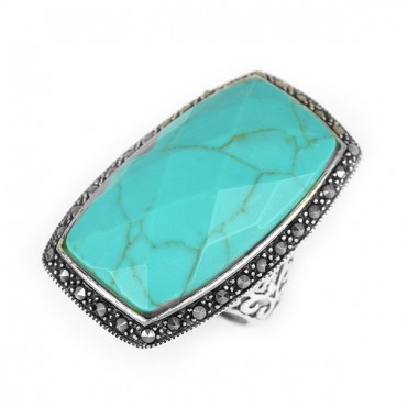 Ασημένιο δαχτυλίδι με μεγάλη πέτρα τιρκουάζ και μικρές πέτρες μαρκασίτη