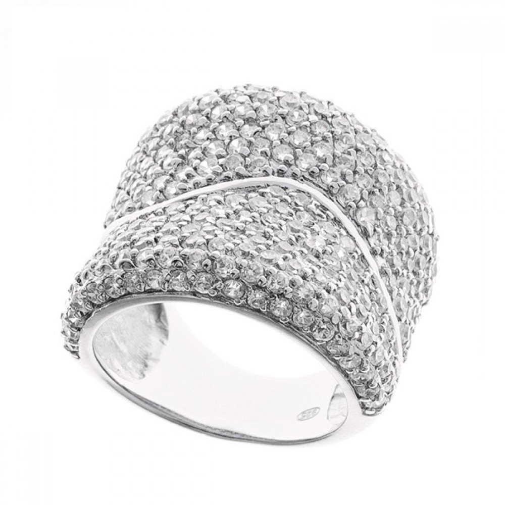 Ασημένιο εντυπωσιακό δαχτυλίδι με πέτρες ζιργκόν σε λευκό χρώμα Ασημένιο εντυπωσιακό δαχτυλίδι με πέτρες ζιργκόν σε λευκό χρώμα