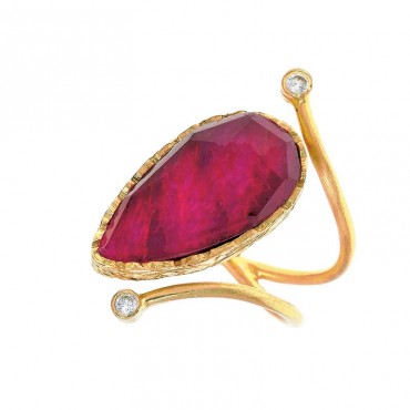 Χειροποίητο ασημένιο δαχτυλίδι με πέτρα ρουμπίνι και χαλαζία Χειροποίητο ασημένιο δαχτυλίδι με πέτρα ρουμπίνι και χαλαζία